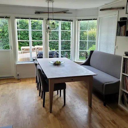 Koselig Hus Med 4 Soverom بيت للعطل *